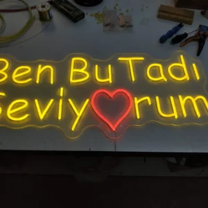 Ben Bu Tadı Seviyorum Led Neon Tabela - Model 2 LED neon tabela görseli