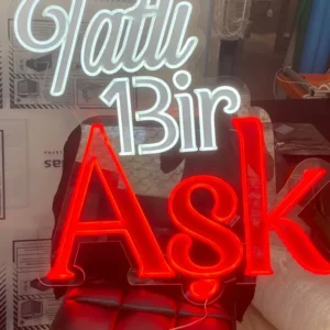 Tatlı Bir Aşk Led Neon Tabela - Model 1 LED neon tabela görseli